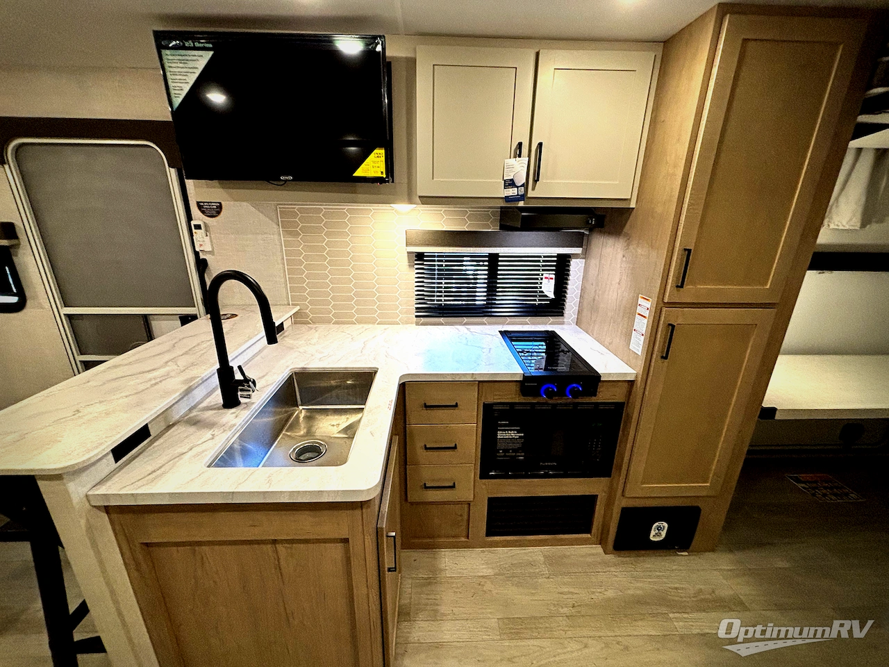 2026 Ember E-Series 22ETS Photo 6