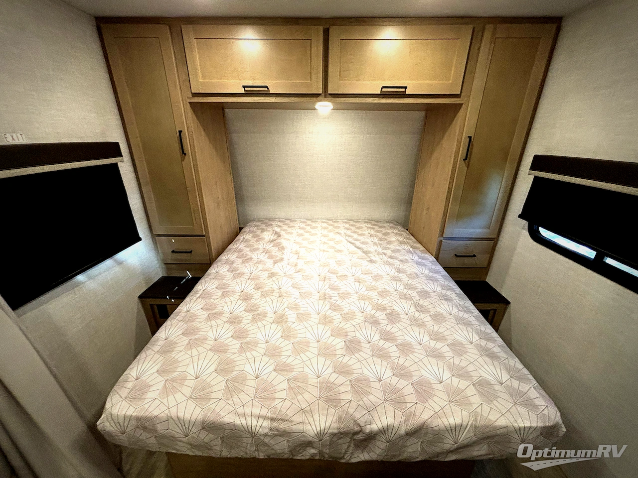 2026 Ember E-Series 22ETS Photo 7