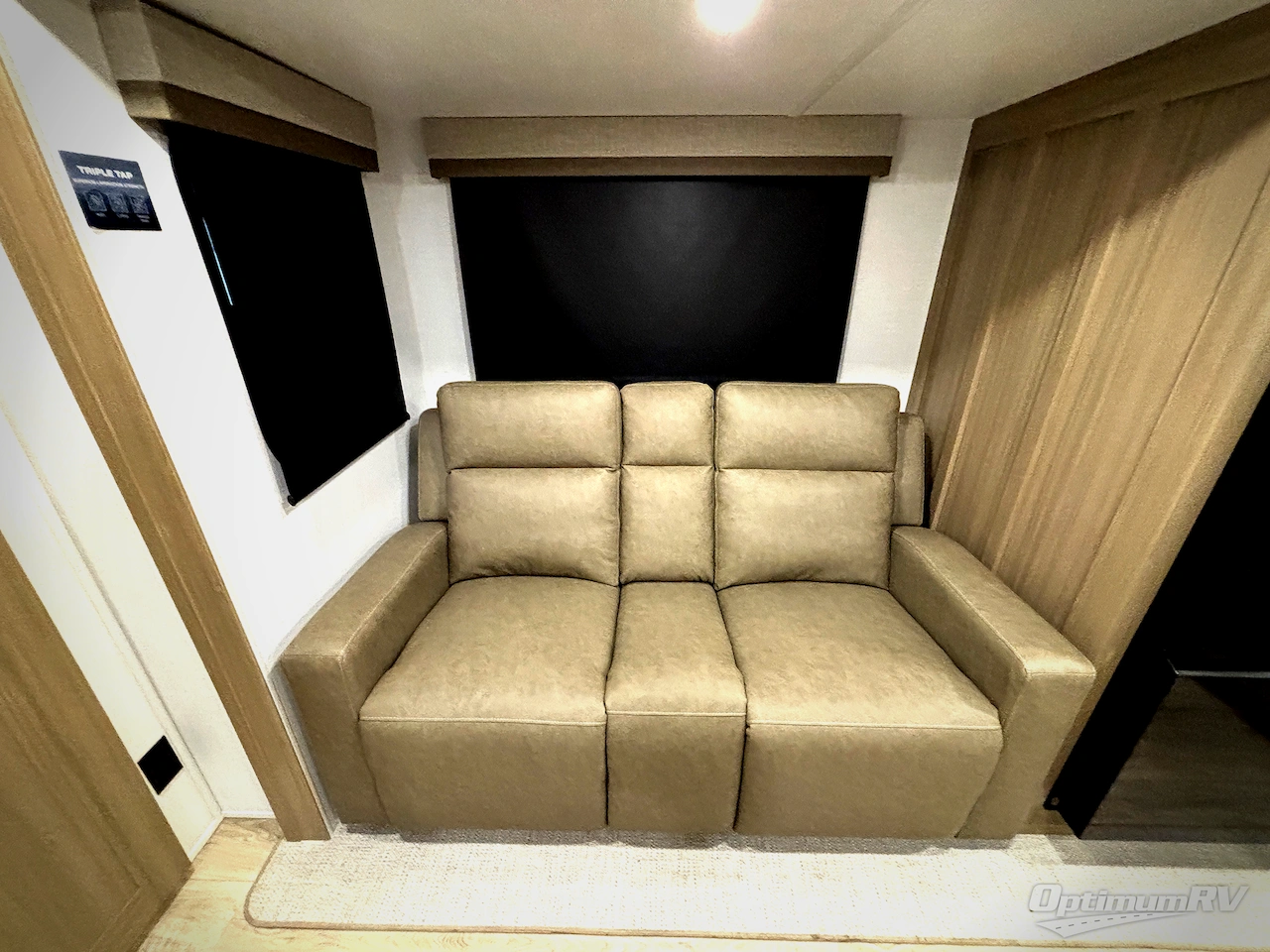 2027 Forest River Flagstaff Micro Lite 25MBR Photo 11