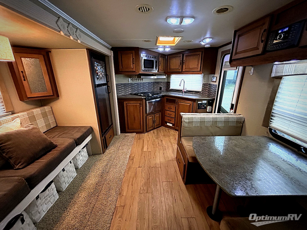 2013 Cruiser ViewFinder Signature V-24SD Photo 5