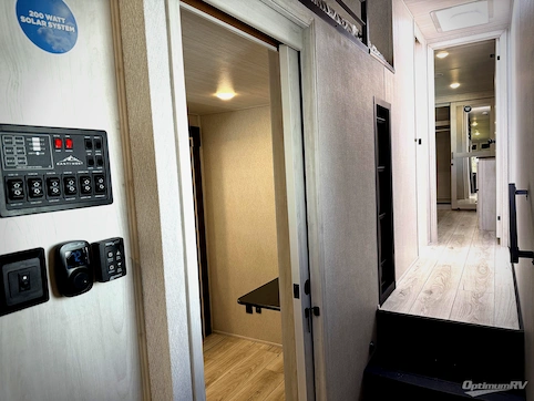 2025 East To West Tandara 386MB-OK RV Photo 3