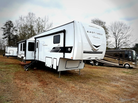 New 2026 East To West Tandara 388LR Featured Photo