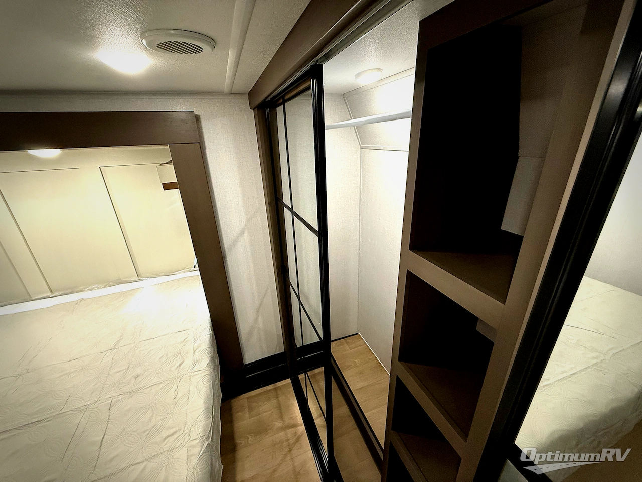 2026 East To West Tandara 388LR Photo 27