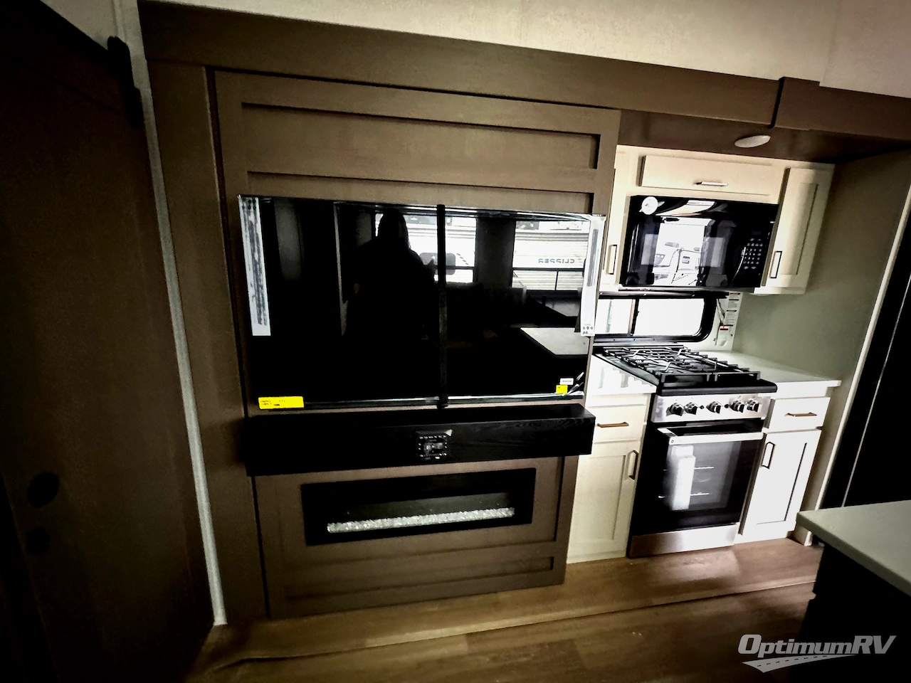 2026 East To West Tandara 387BH Photo 8