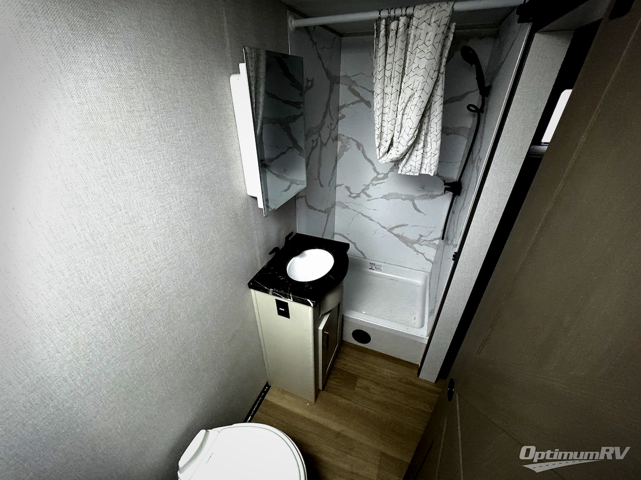 2026 East To West Tandara 387BH Photo 14