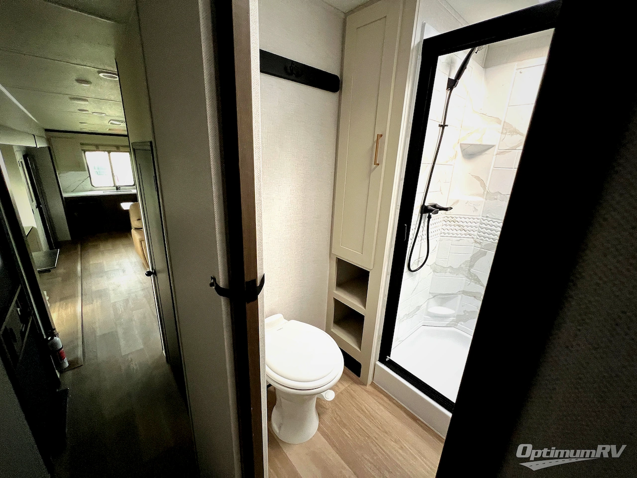 2026 East To West Tandara 388LR Photo 21