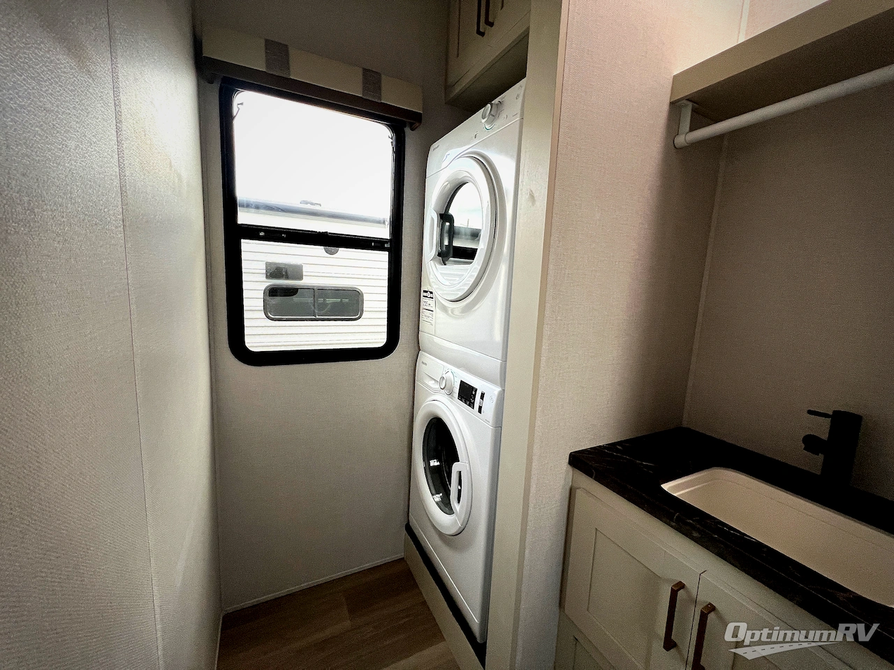 2026 East To West Tandara 388LR Photo 24