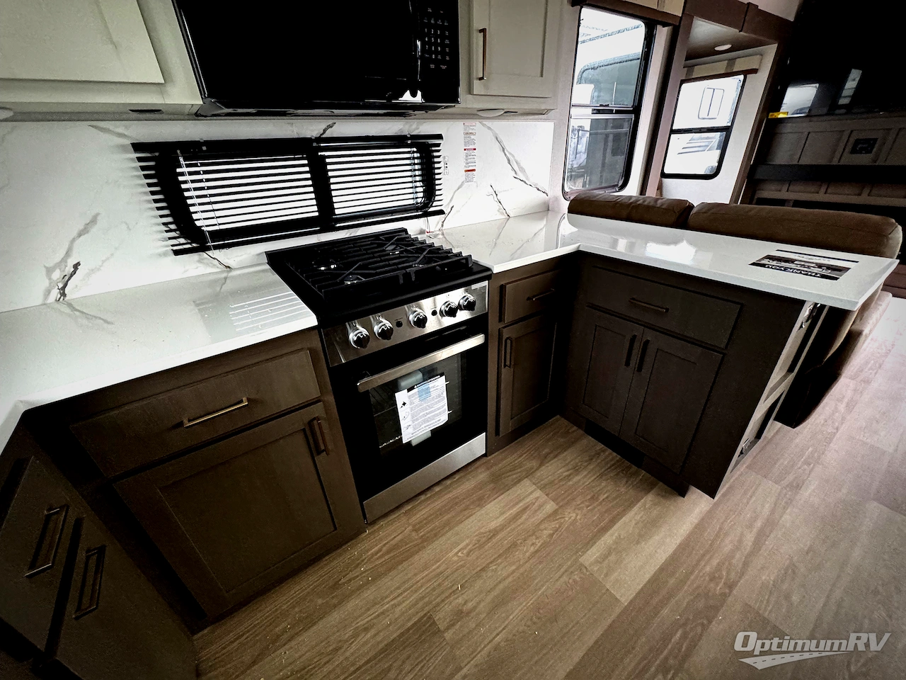 2026 East To West Tandara 388LR Photo 19