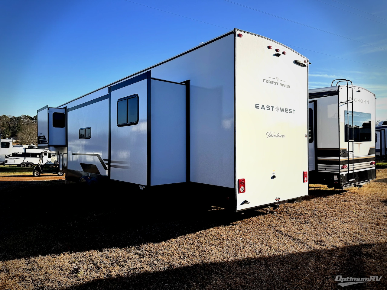 2026 East To West Tandara 389DS Photo 3