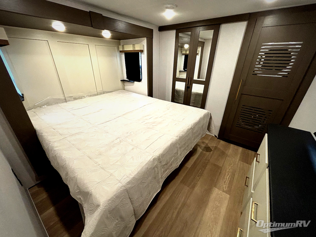 2026 East To West Tandara 387BH Photo 7