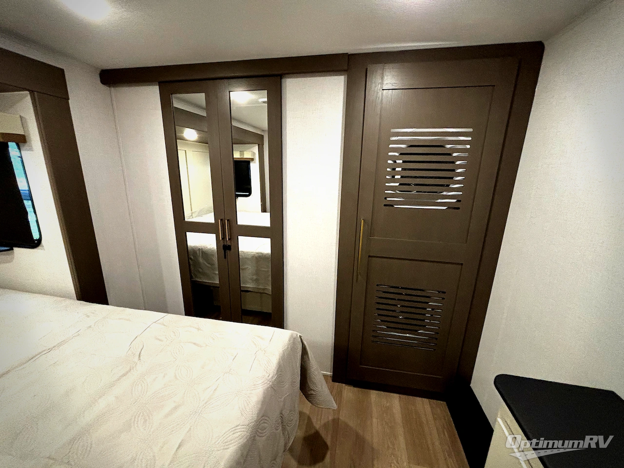 2026 East To West Tandara 387BH Photo 9