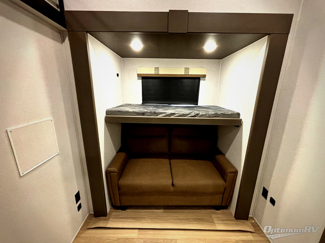 2026 East To West Tandara 387BH Photo 19