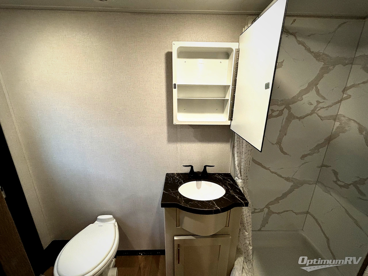 2026 East To West Tandara 387BH Photo 24