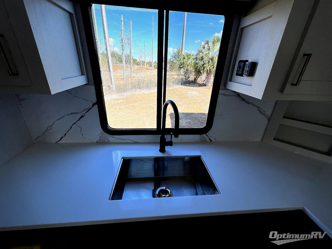 2026 East To West Tandara 388LR Photo 13