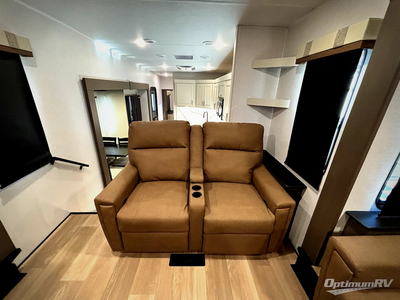 2026 East To West Tandara 390FL Photo 11