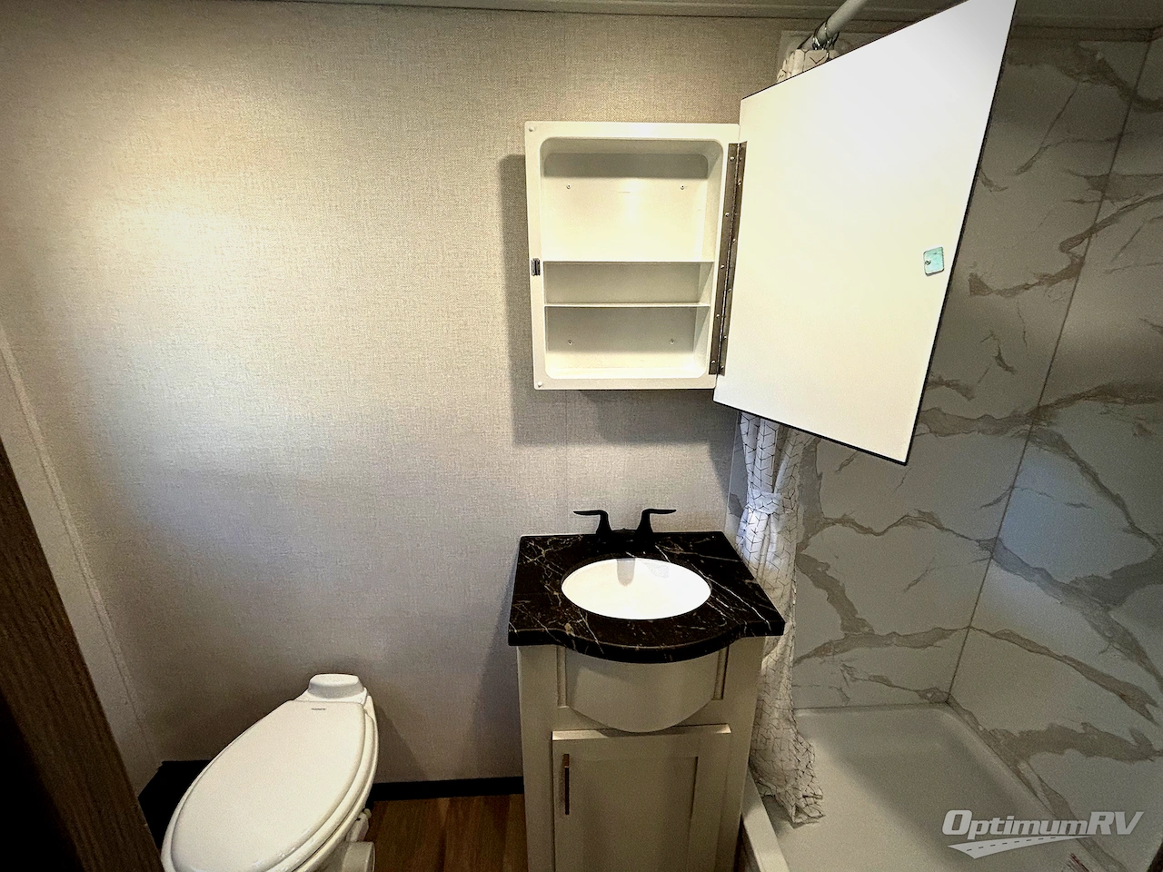 2026 East To West Tandara 389DS Photo 24