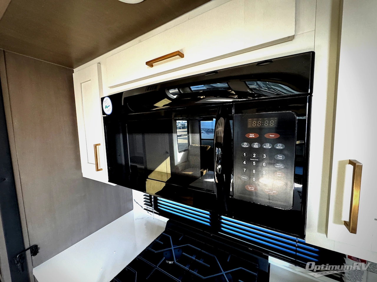 2026 East To West Tandara 389DS Photo 9