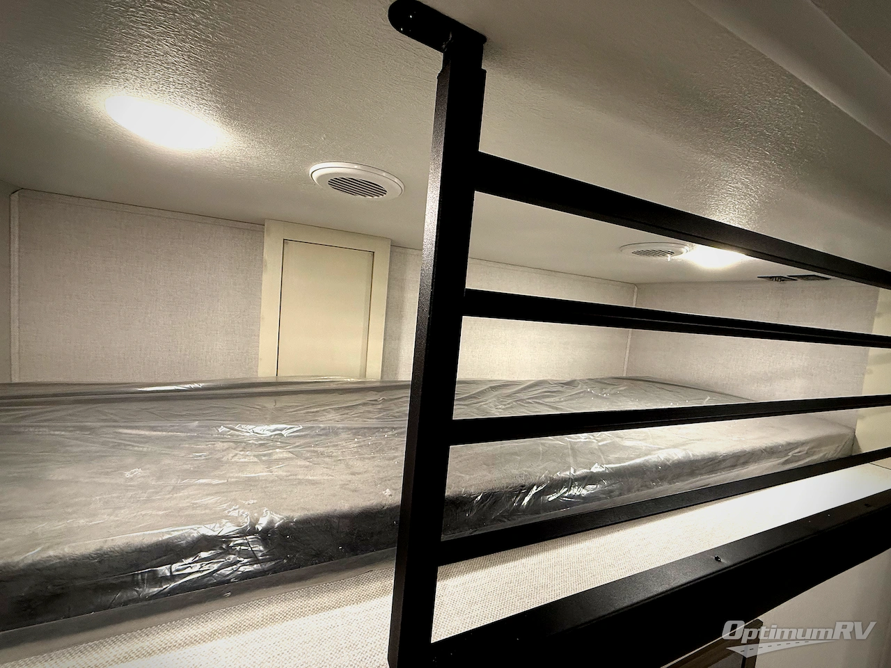 2026 East To West Tandara 389DS Photo 17