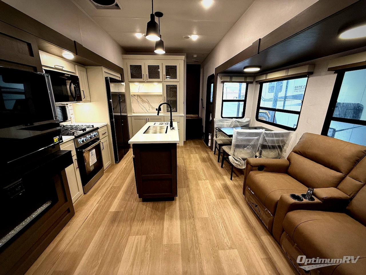 2026 East To West Tandara 389DS Photo 20