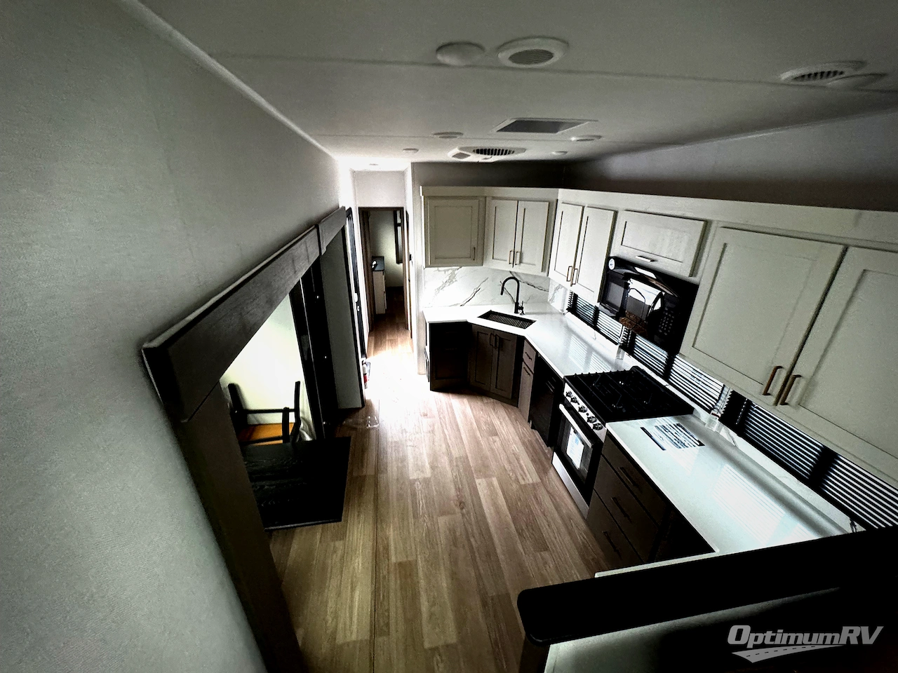 2026 East To West Tandara 390FL Photo 12