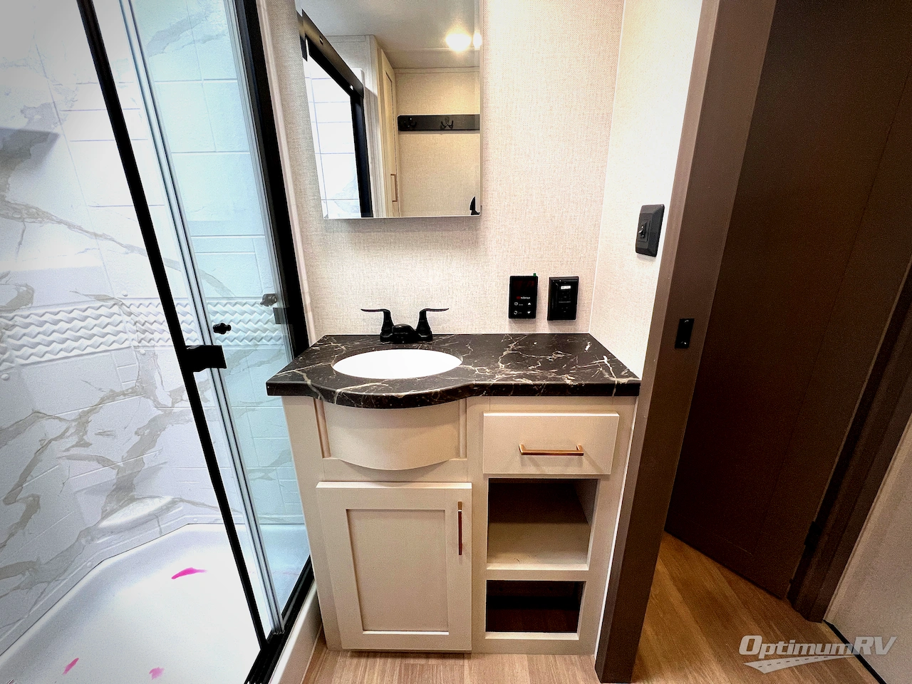 2026 East To West Tandara 389DS Photo 29