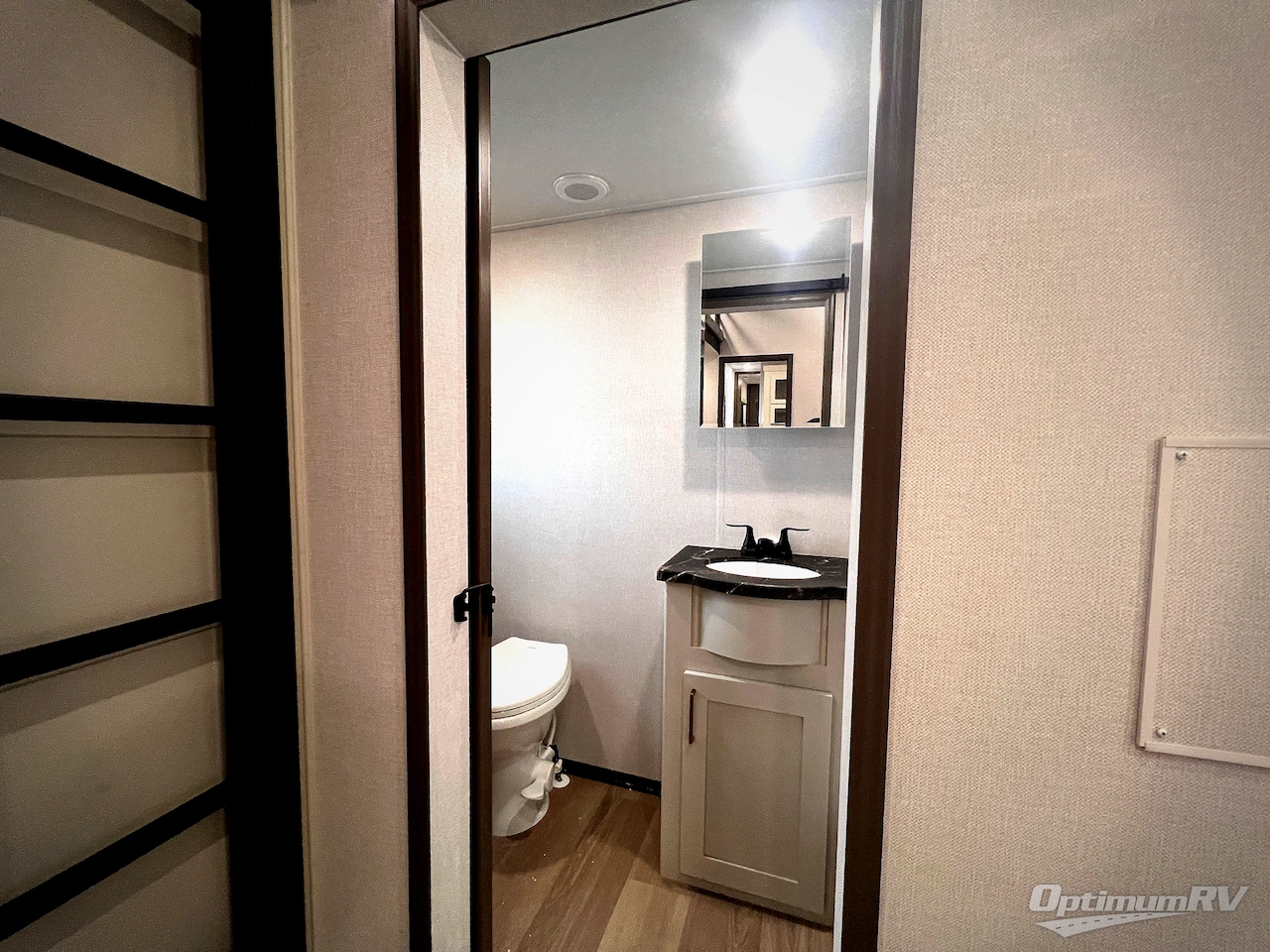 2026 East To West Tandara 389DS Photo 52