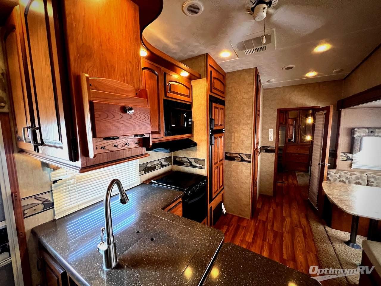 2013 Palomino Sabre 36QBOK Photo 15