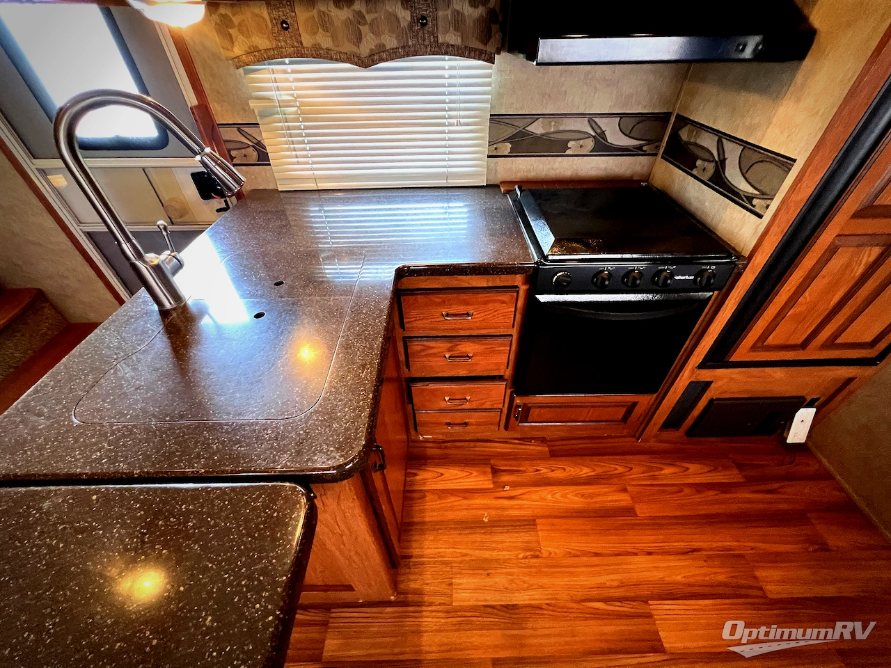 2013 Palomino Sabre 36QBOK Photo 16