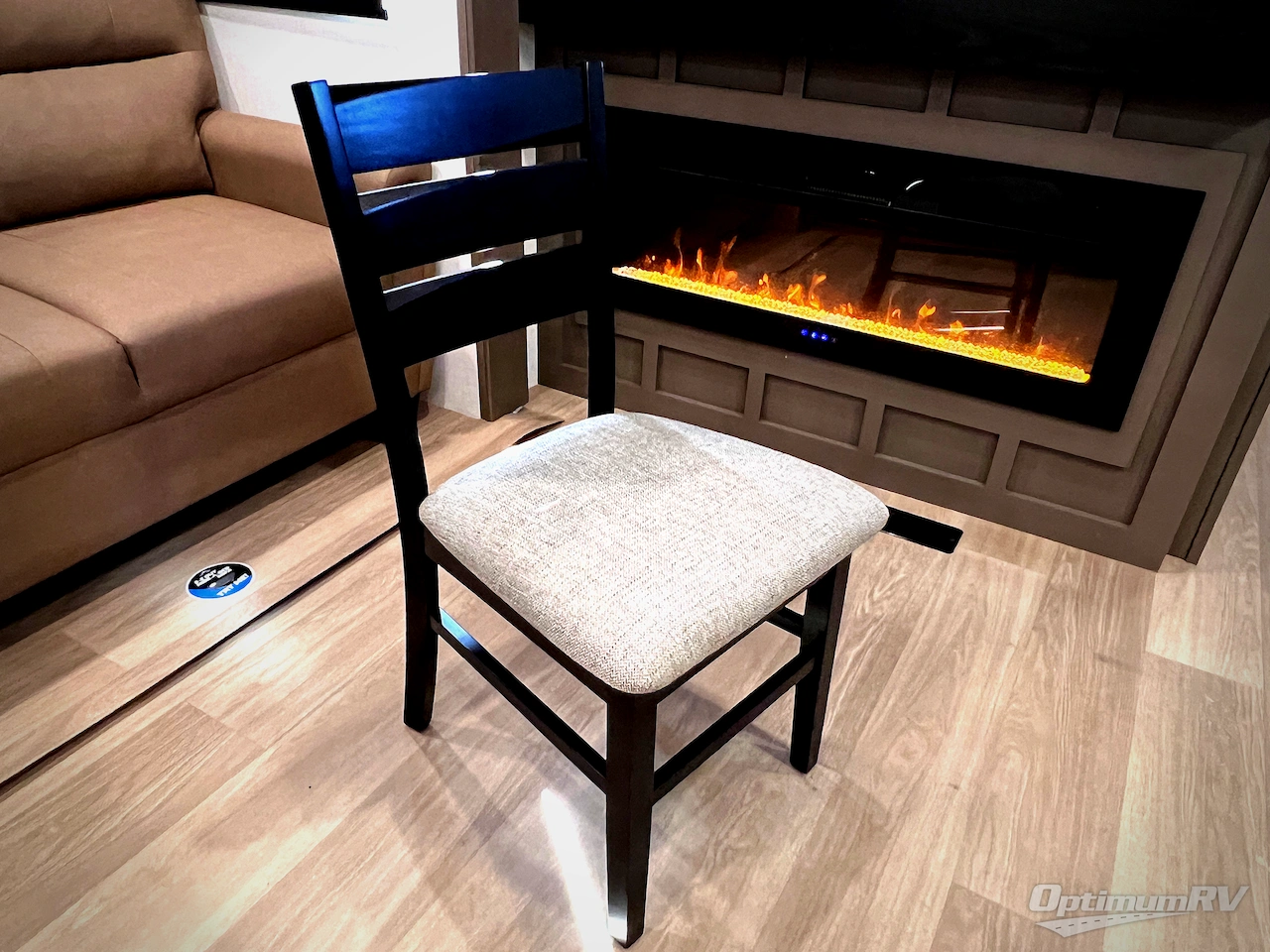 2026 East To West Tandara 388LR Photo 8