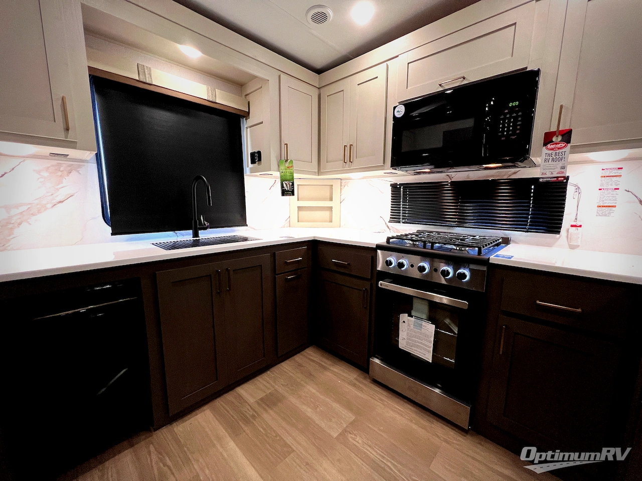 2026 East To West Tandara 388LR Photo 16