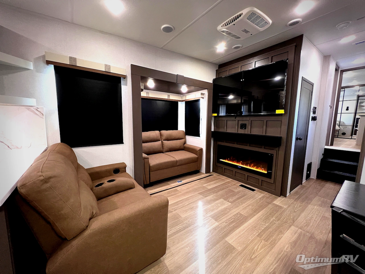 2026 East To West Tandara 388LR Photo 30