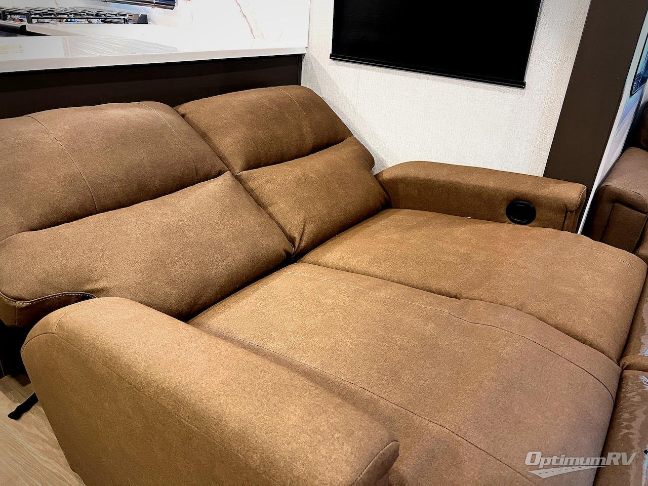 2026 East To West Tandara 388LR Photo 33