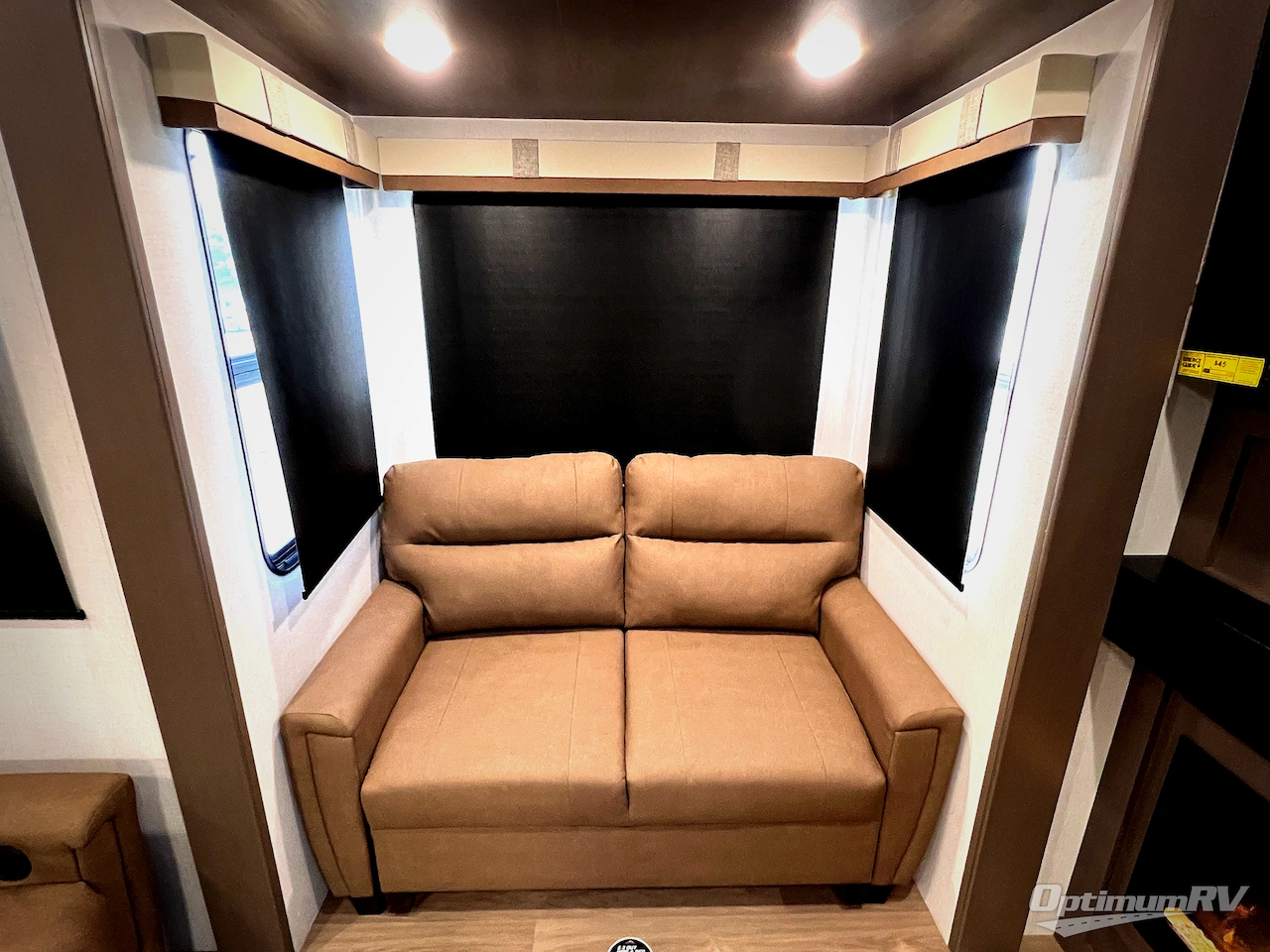 2026 East To West Tandara 388LR Photo 34