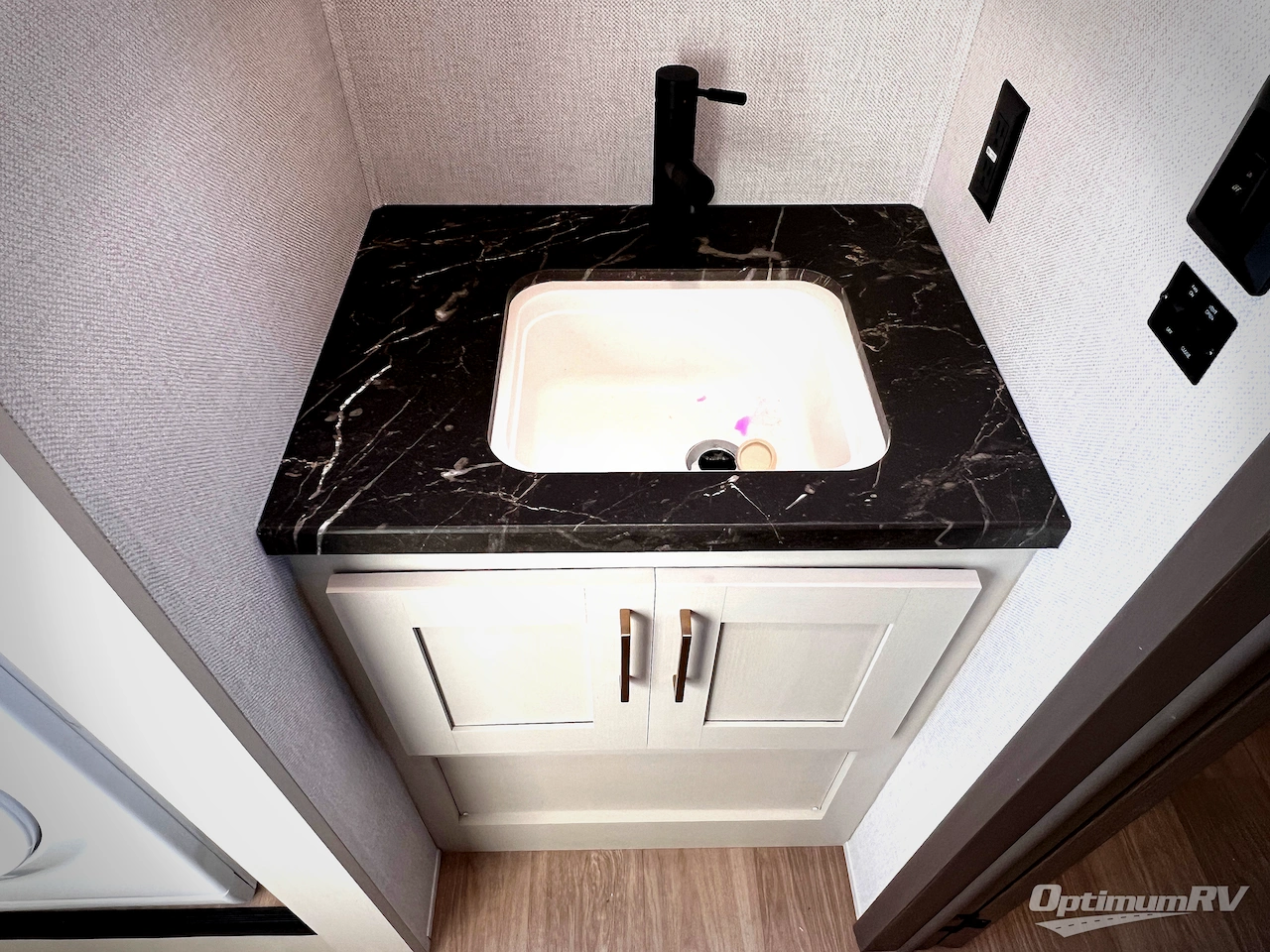 2026 East To West Tandara 388LR Photo 48