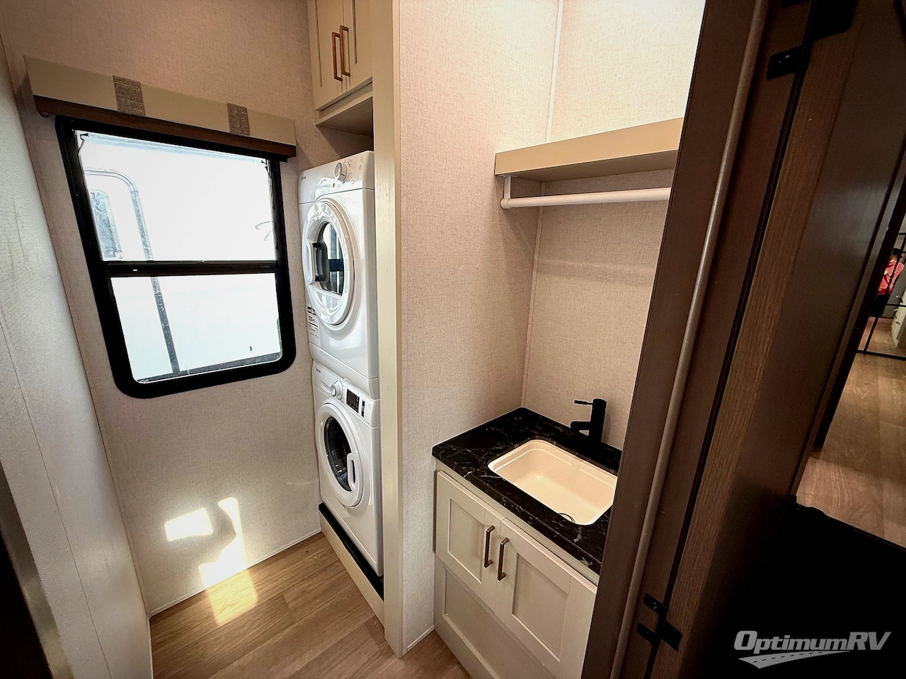 2026 East To West Tandara 388LR Photo 18