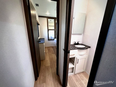 2026 East To West Tandara 390FL RV Photo 4