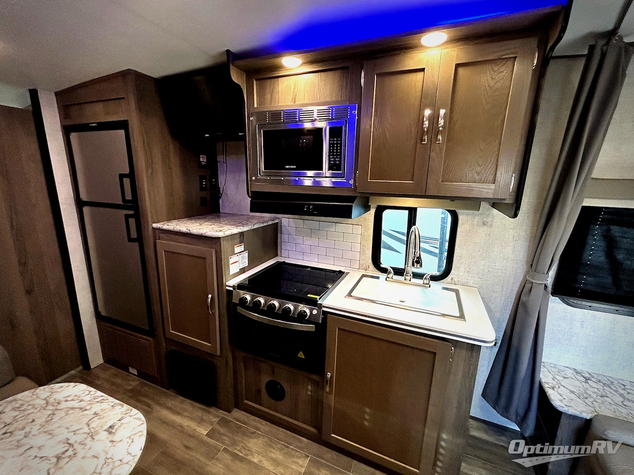 2022 Gulf Stream Vista 19MBS Photo 5