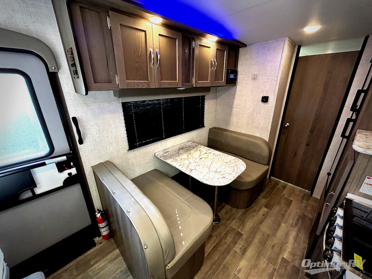 2022 Gulf Stream Vista 19MBS Photo 8