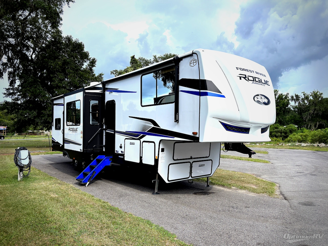 2026 Forest River Cherokee Rogue Armored 341GS11 Photo 1