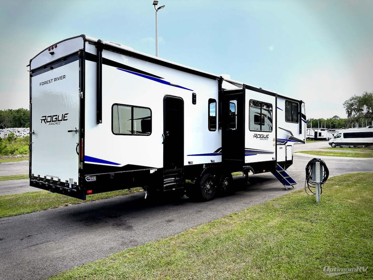 2026 Forest River Cherokee Rogue Armored 341GS11 Photo 2