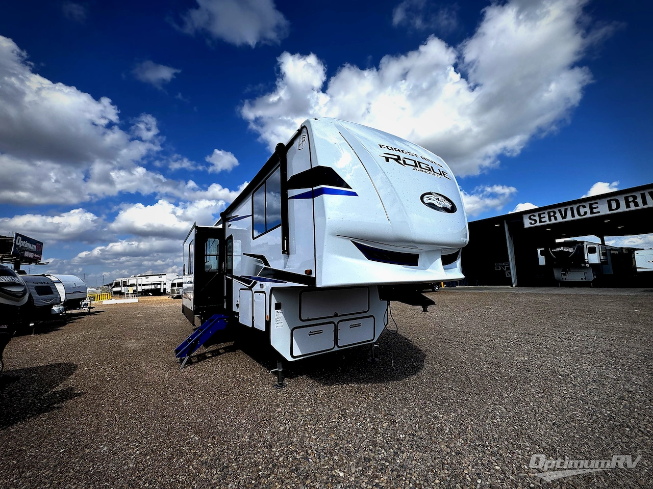 2026 Forest River Vengeance Rogue Armored 391T145 Photo 1