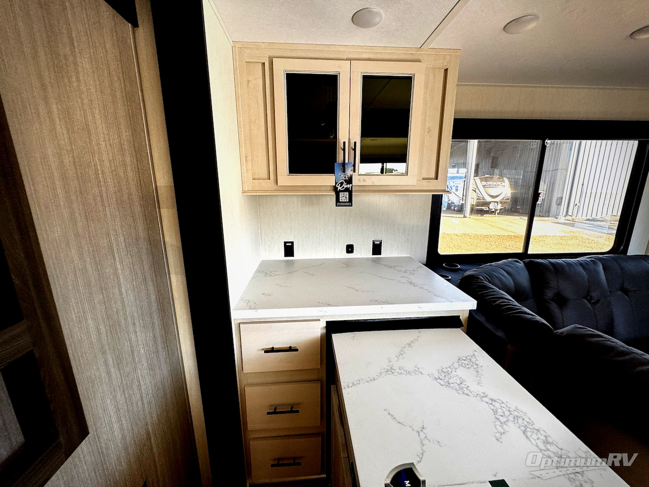 2026 Forest River Vengeance Rogue Armored 391T145 Photo 13