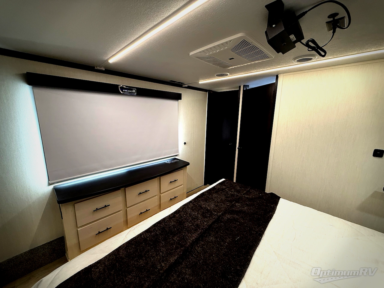 2026 Forest River Vengeance Rogue Armored 391T145 Photo 24