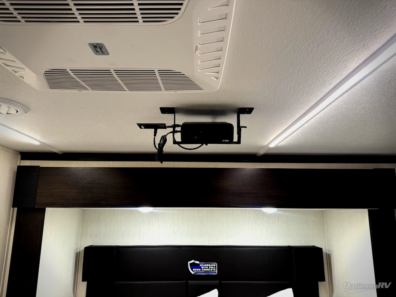 2026 Forest River Vengeance Rogue Armored 391T145 Photo 27