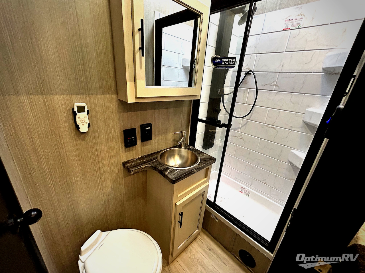 2026 Forest River Vengeance Rogue Armored 32L132 Photo 12