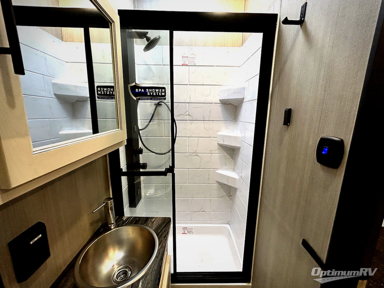 2026 Forest River Vengeance Rogue Armored 32L132 Photo 13