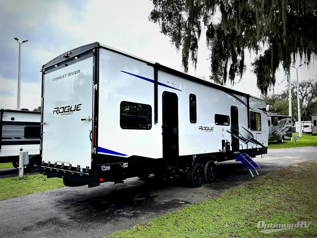 2026 Forest River Vengeance Rogue Armored 32L132 Photo 2