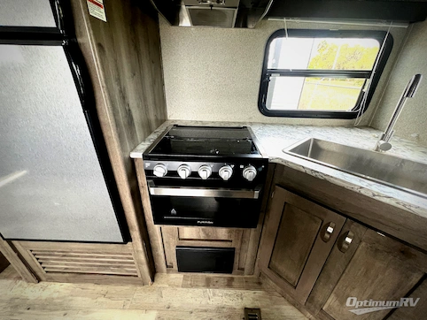 2020 Keystone Sprinter Campfire Edition 26RK RV Photo 3