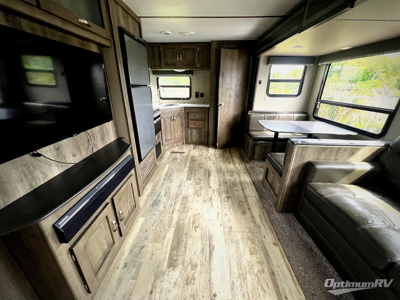 2020 Keystone Sprinter Campfire Edition 26RK Photo 4