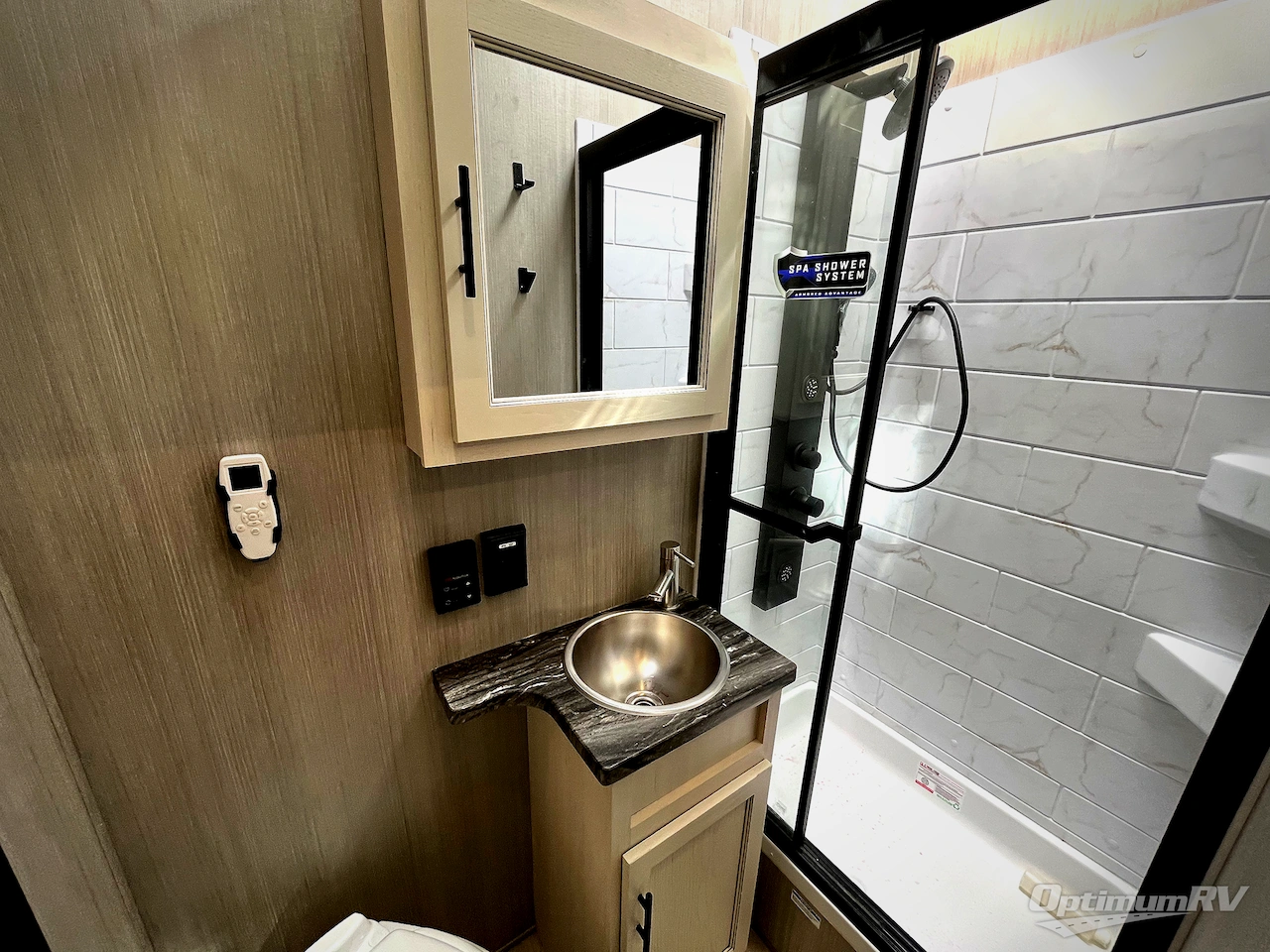 2026 Forest River Vengeance Rogue Armored 32L132 Photo 20